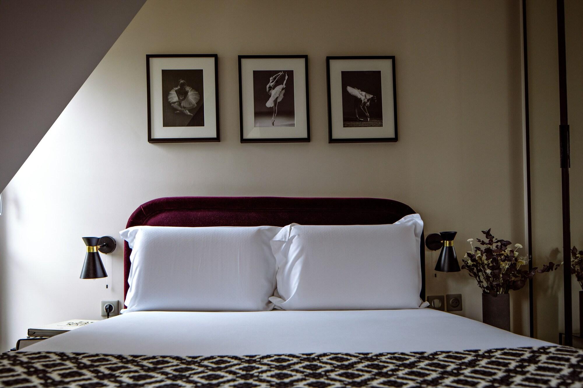 Hotel Monsieur Helder Paris Exterior photo